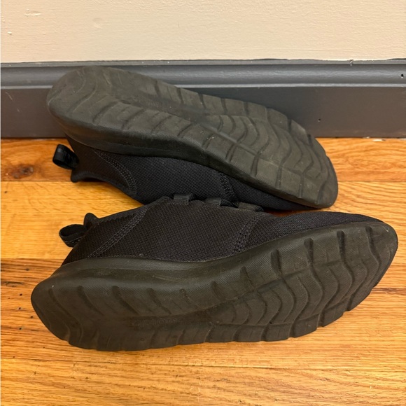 adidas Black Athletic Shoes - Picture 2 of 2